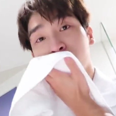 dasddies's tweet image. sekilas tutorial membersihkan muka abis aktifitas 

langsung glowing lagi dan ganteng