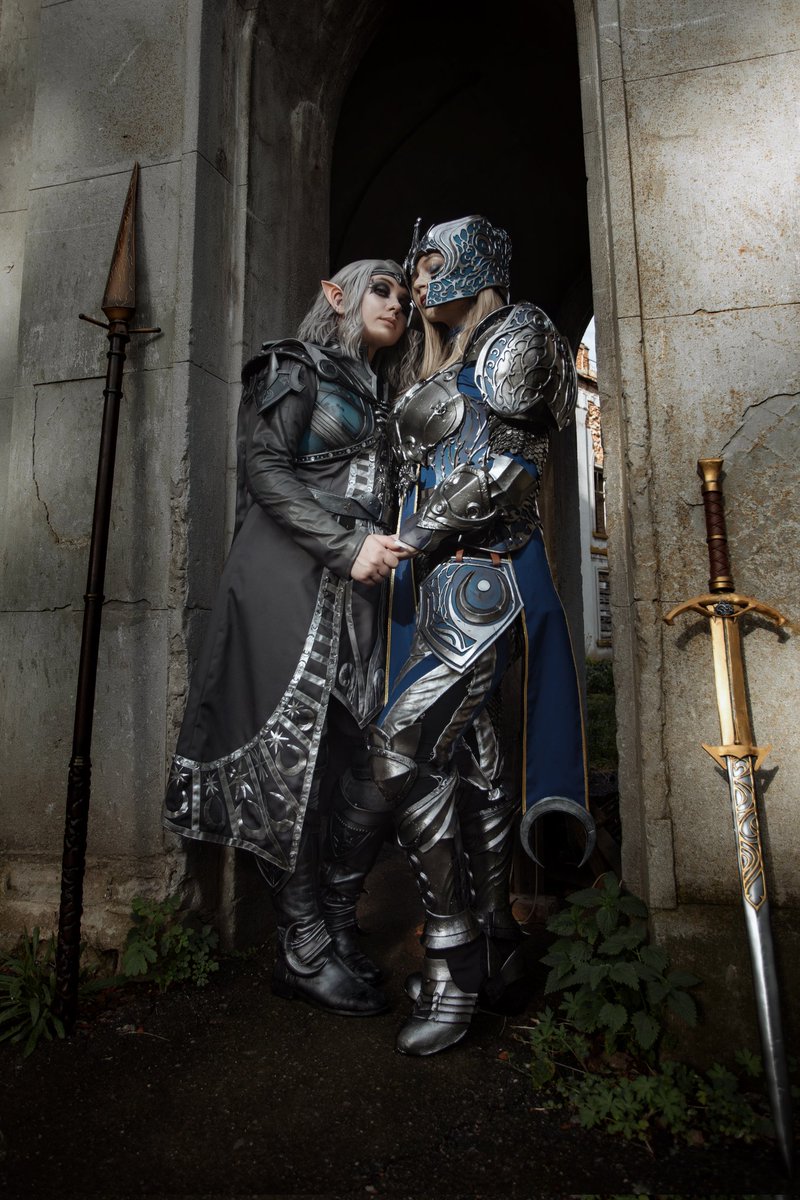 "Now you will leave us.
We must take succour in one another's bodies and words"

We're so beautifull here 🥹🥹🥹 cant stop staring at this pictures 💗
Isobel cosplay by me 🩷
Dame Aylin cosplay by <a href="/kavovarova/">кавоварня</a> 💗
Ph <a href="/AsterShade/">Aster Shade 🇺🇦 Glory to Ukraine!</a> 🖤
#GOTY2023 #BaldursGate3