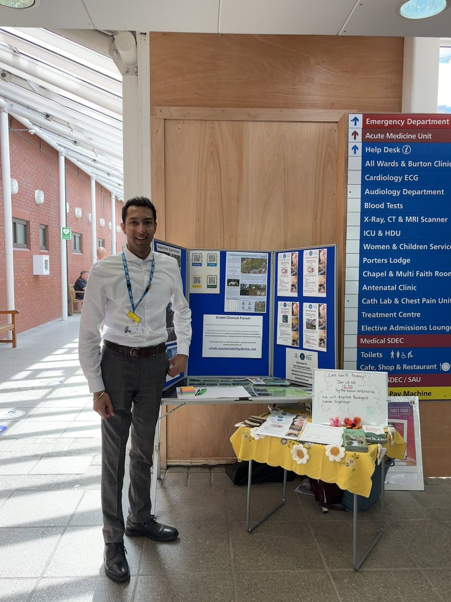 YourRCC's tweet image. We were at Queen’s Hospital, Burton today to talk to patients, staff and volunteers about work in Badgers Wood and upcoming events. Great feedback and engagement! #NHSDayOfSustainabilityAction #UHDB #ForestBathing #WillowWeaving #NatureWalk #NatureConnection
