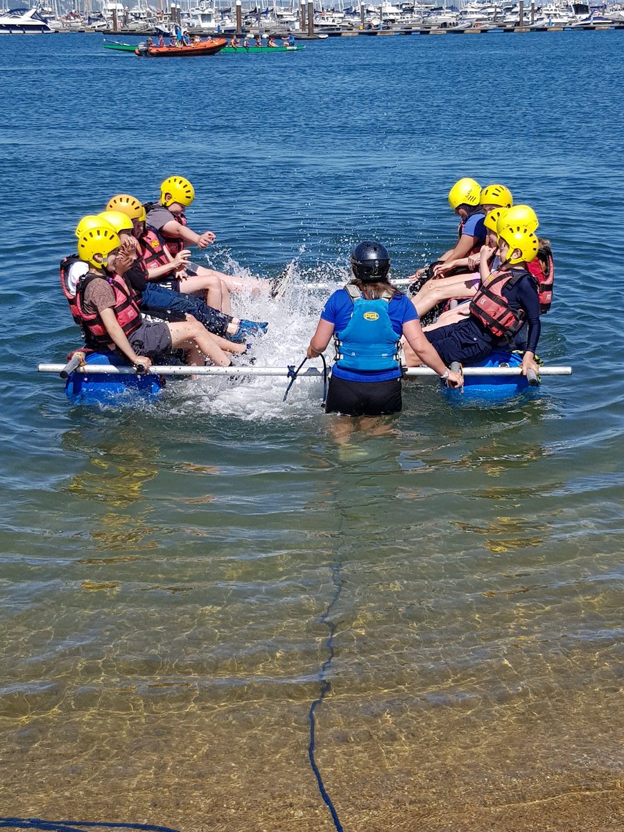 Y6@fircroft.family tweet media