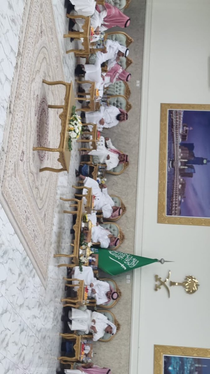DAlthamar's tweet photo. #العبادلة 
#المصاليخ
شرفنا في #ديوان_الذمار اليوم سعود وتركي واللواء عزالدين وعبيد والعميد فيصل عيال الرمز المميز صاحب الصيت الذائع الشهم المرحوم بإذن الله مهلي عبيد المصلوخي الضابط المشهور بالحرس الوطني
سعدنا بهم وترحمنا على والدهم وذكرنا أفعاله المميزة https://t.co/uEd5yzuuNe