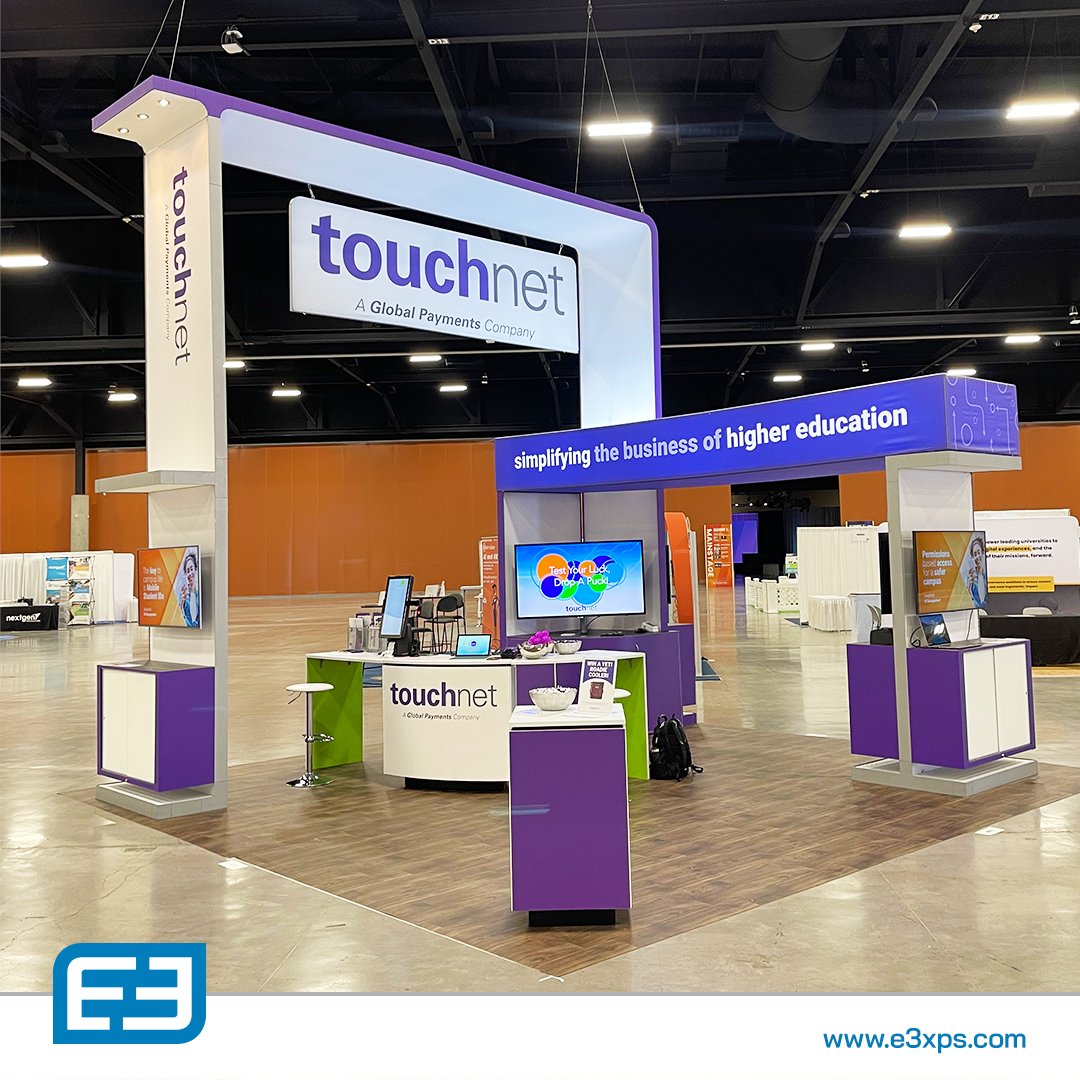 e3xps's tweet photo. Throwback Thursday ⏪️ to this fun and bright island exhibit we did for @TouchNet! 😎
#WeAreE3 #TBT #TradeShowExhibits #DifferentTheExperience https://t.co/Wj9WnHurbq