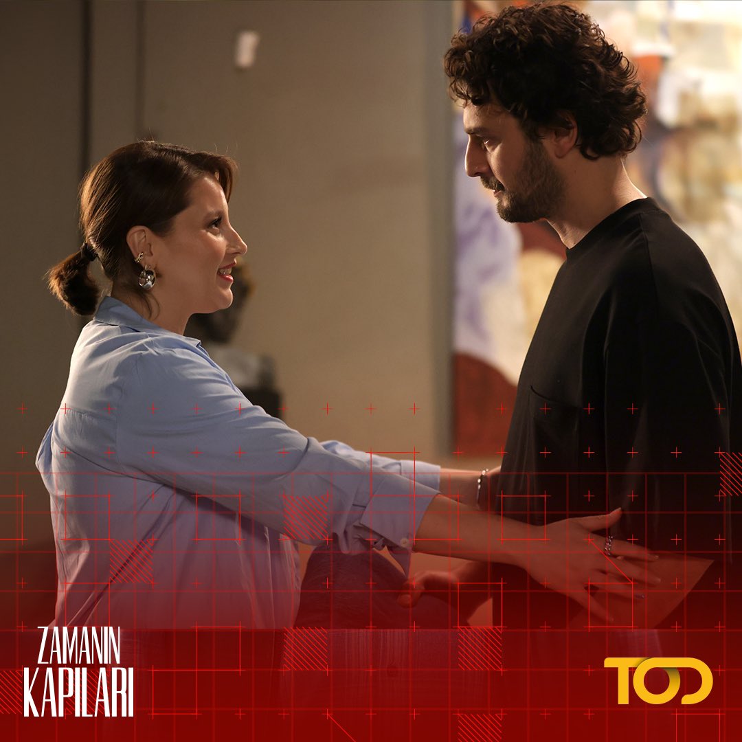 Yeni bölüm karelerinin güzelliğine bakın çabukk! 😍💛
#ZamanınKapıları <a href="/tod_tr/">TOD Türkiye</a>  <a href="/medyapimresmi/">MEDYAPIM</a>
