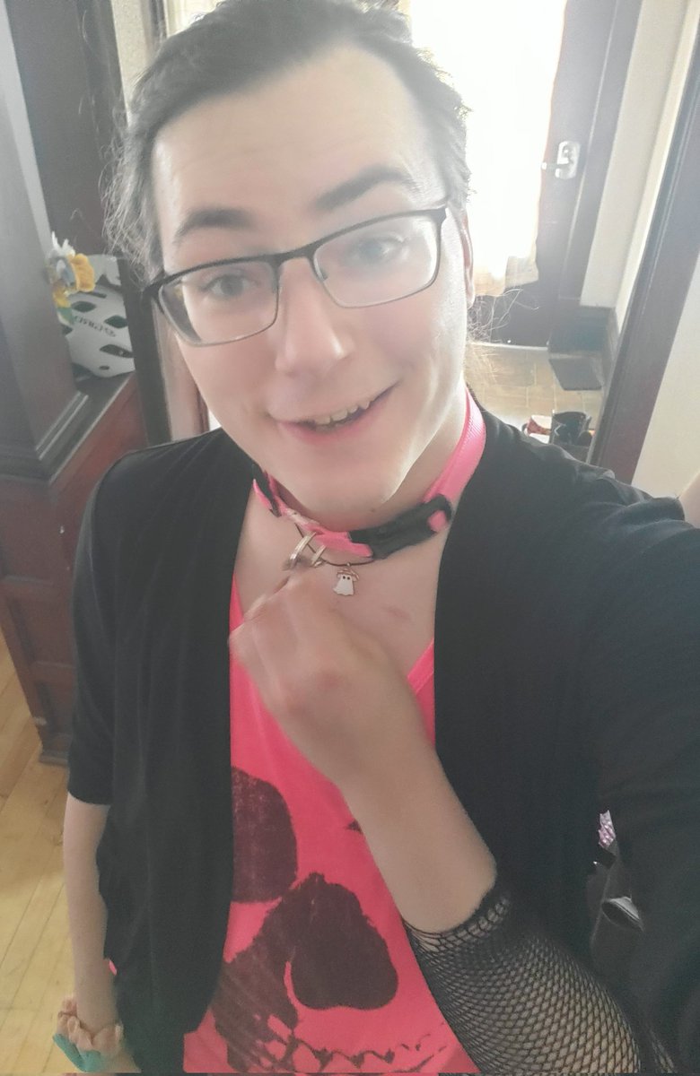 orchasm's tweet image. gf walked us down to their local Pride event when we visited 2 weeks ago, such a good start to an excellent day 🥰🐶🏳️‍🌈🏳️‍⚧️