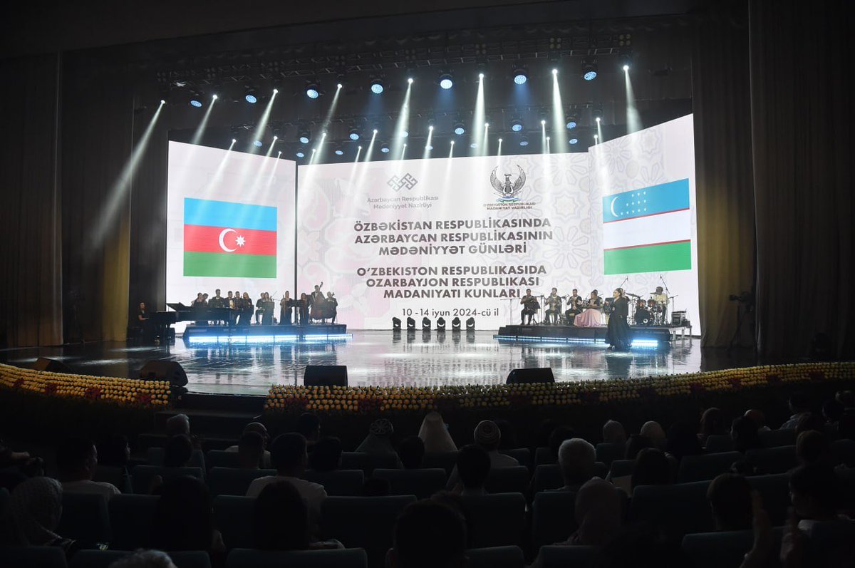 The opening ceremony of the Days of Culture of Azerbaijan was held in the "Uzbekistan" Palace of International Conferences.