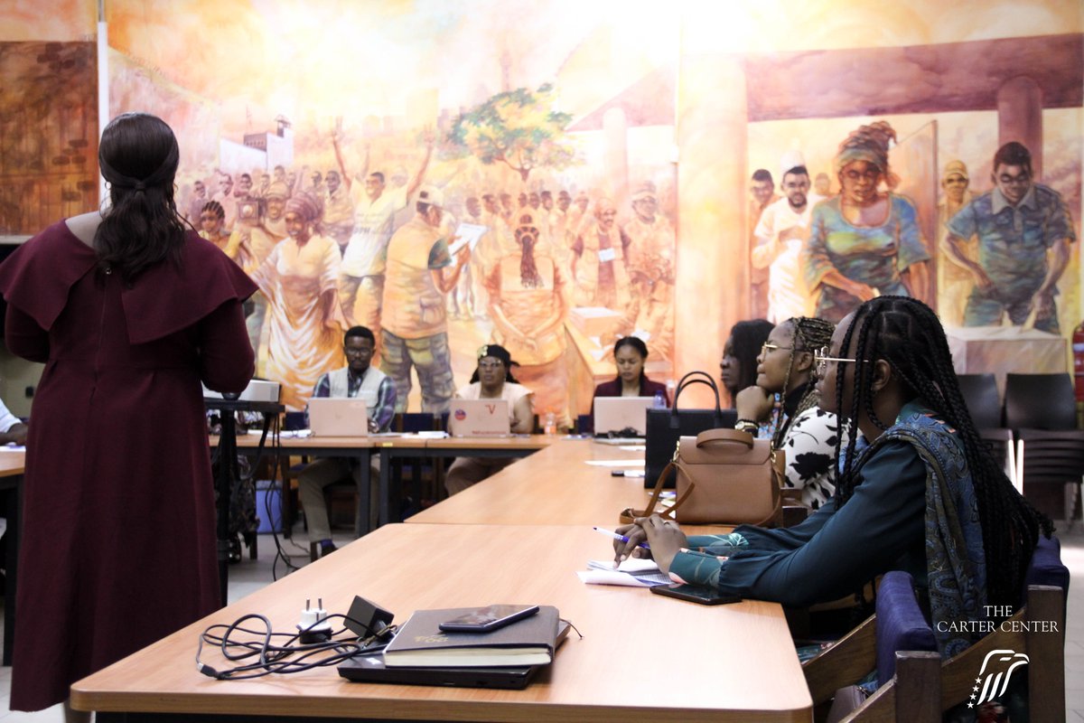 🔴 #HappeningNow Lancement des travaux d’atelier sur la collecte et analyse des données dans le cadre de l’élaboration du rapport alternatif au Comité pour l’élimination de toutes les discriminations à l’égard des femmes. Avec l'appui du <a href="/CarterCenter/">The Carter Center</a> <a href="/MDHCongo/">MDH Congo</a> 
1/3