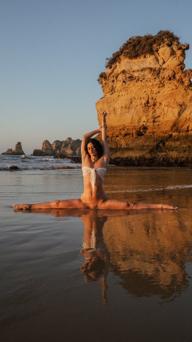 🖼️ Muse @EriVlc  🔗 More available on Eri&rsquo;s paтreon! https://t.co/NUUIDNmzpK<a class="tags" target="_blank" title="On Twitter" href="/?out=eyJ0eXAiOiJKV1QiLCJhbGciOiJIUzUxMiJ9.eyJpYXQiOjE3MjAxNzc0OTcsImlzcyI6InR3cG9ybnN0YXJzLmNvbSIsIm5iZiI6MTcyMDE3NzQ5NywiZXhwIjoxNzUxNzEzNDk3LCJyZWRpcmVjdF91cmwiOiJodHRwczovL3R3aXR0ZXIuY29tL0VyaVZsYyJ9._2gAwwhnSWfVVcPC0V9Pg9YBiKh5EyULWswd1gSglER78_eGXESXZpbVwDusXalNPeWYfrCfgSw5461_l_oBrw">@EriVlc</a>