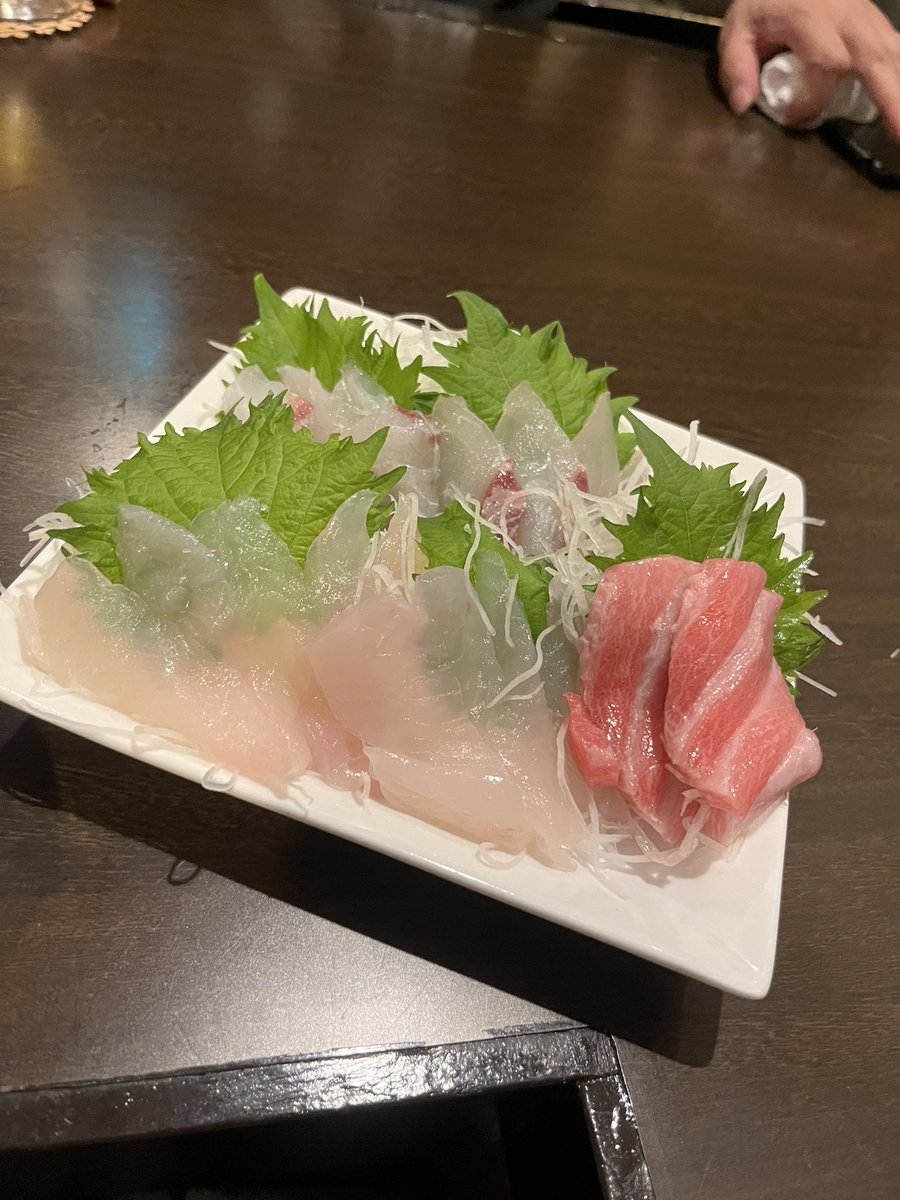 遅くなりましたが、音最終ありがとうございました✨久しぶりにみんなに会えてすっっごく嬉しかったです🥰

みんなが支えてくれた音はここで一旦終了！！
最後までわがまま聞いてくれてありがとう！！キウイマックお花嬉しかった〜🥝🍔 💐
最後もコールしてくれてありがとう🎤🎶

また絶対会おうね！！