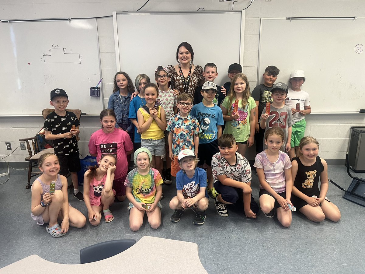 A great year in Grade 3 has come to an end. Happy Summer!