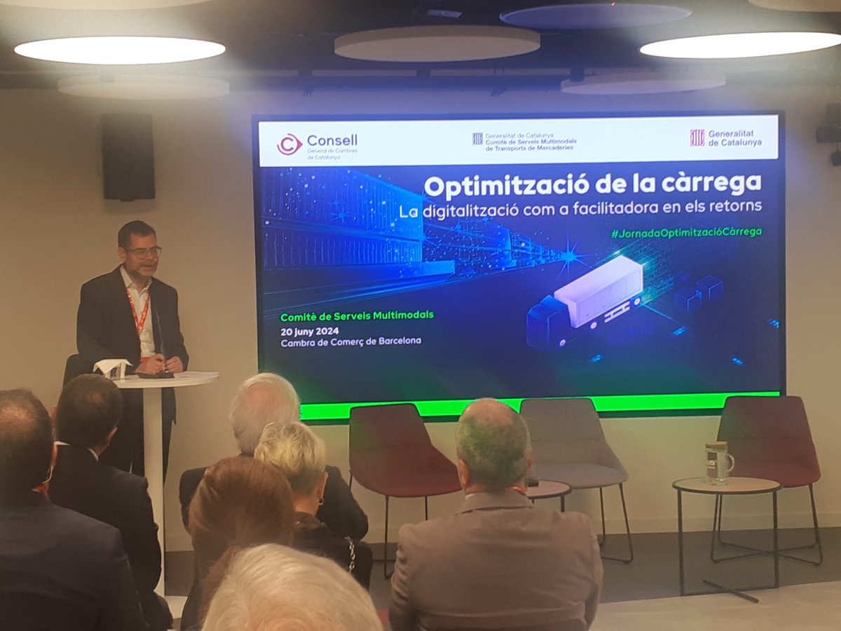 Com la digitalització pot contribuir a l'optimització de la càrrega?

💬Avui ho hem debatut en el marc de la presentació de l'estudi "Optimització del factor de càrrega dels vehicles" impulsat per la Direcció General d’Indústria.

#JornadaOptimitzacióCàrrega