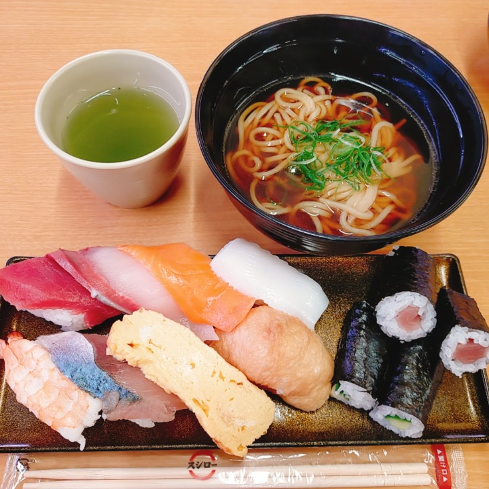 初めて食べてみた、スシローの平日限定ランチセット(かけラーメン