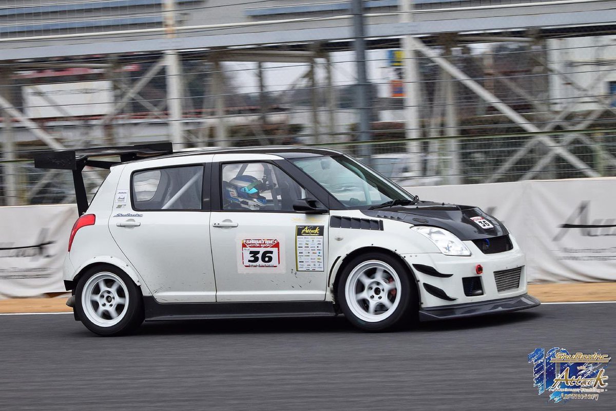 たか　 俺のenkeiwheelを見てくれ スイフトスポーツZC31S改 RPF1 NT03 PF06