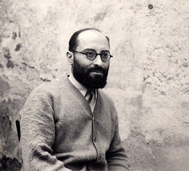 Il y a 80 ans,Jean Zay,39 ans,ancien ministre de l’Éducation nationale du Front populaire au bilan remarquable, issu d’une double minorité (juive et protestante), grand promoteur de la laïcité, est assassiné par des miliciens pétainistes. 
L’extrême-droite, on l’a déjà «essayée».