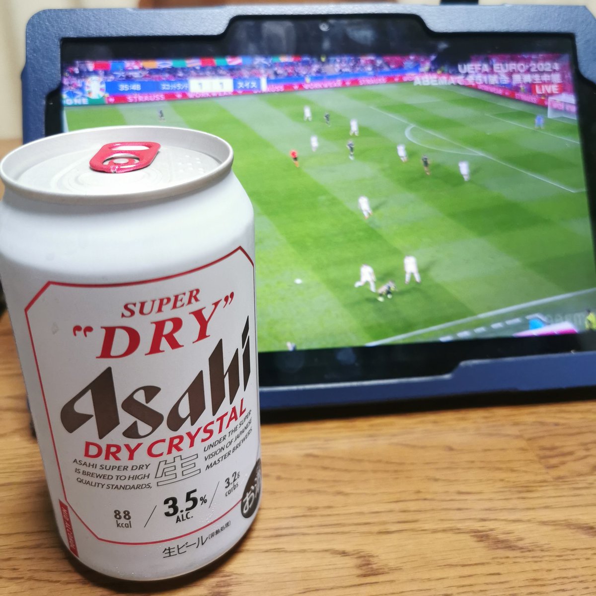 takepikovich's tweet image. コレ見たらとりあえず全部消化✨
そして5時間程寝て4時から対スペイン❗
#EURO2024 #SCOSUI #サッカー観戦 #晩酌 #Twitter晩酌部 #ビール #アサヒスーパードライ #ドライクリスタル