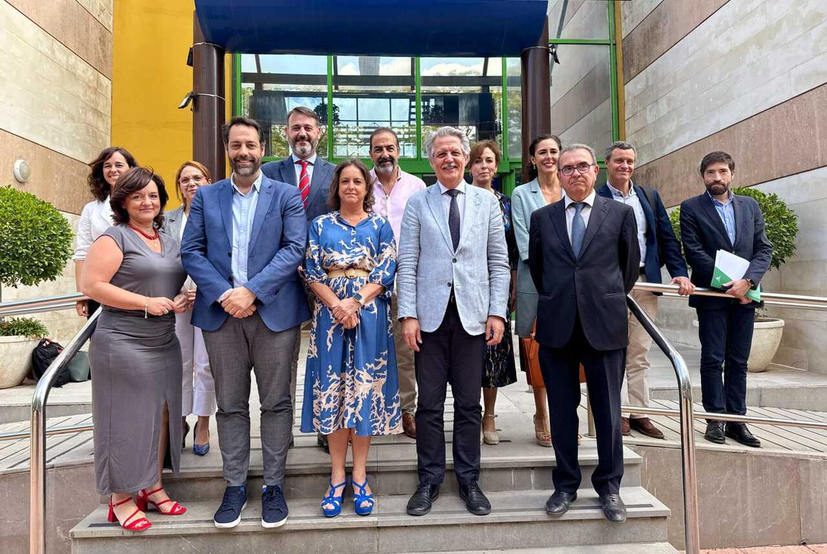 ☑Andalucía avanza en el nuevo modelo de atención sanitaria con la creación de la Comisión Interdepartamental de Políticas Públicas en Salud

<a href="/LinaGarcia_AND/">Catalina García</a> preside la constitución de este órgano en el que están todas las consejerías de <a href="/AndaluciaJunta/">Junta de Andalucía</a> 

 opgob.es/wun6f2