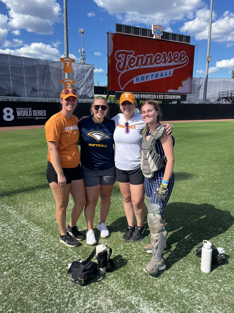 Alyx Frost (@alyxfrost) on Twitter photo What a crazy few weeks it has been! Thankful for being able to attend such amazing camps! <a href="/WKUSoftball/">WKU Softball</a> <a href="/GoMocsSB/">Chattanooga Softball</a> <a href="/KarenWeekly/">Karen Weekly</a> <a href="/Vol_Softball/">Tennessee Softball</a> What a crazy few weeks it has been! Thankful for being able to attend such amazing camps! <a href="/WKUSoftball/">WKU Softball</a> <a href="/GoMocsSB/">Chattanooga Softball</a> <a href="/KarenWeekly/">Karen Weekly</a> <a href="/Vol_Softball/">Tennessee Softball</a>