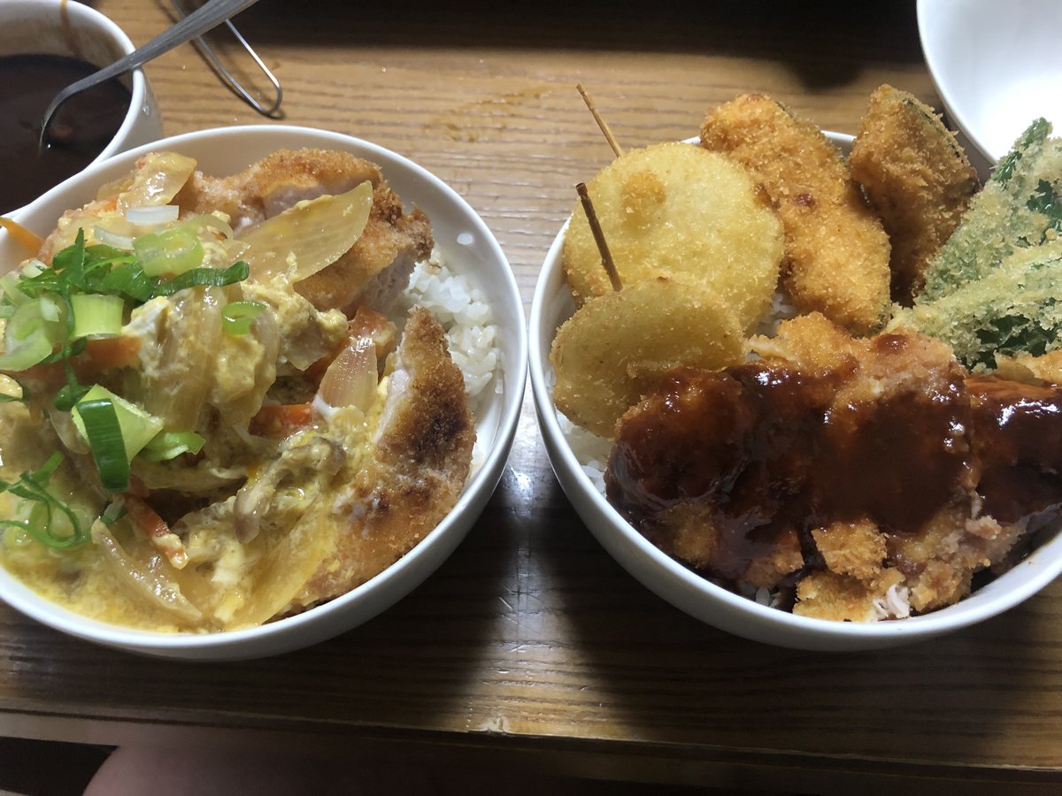 女王の晩御飯👑✨
ソースカツ丼＆カツ丼✨
最高過ぎる✨
#カツ丼
#ソースカツ丼
#徳島サバゲー
#サバイバルゲーム
#cqbfieldalpha
#キッチン女王
#Tomo疑似餌店
#便利屋いのちゃん
#レディース脱毛サロンoneshot
#メンズ脱毛サロンoneshot