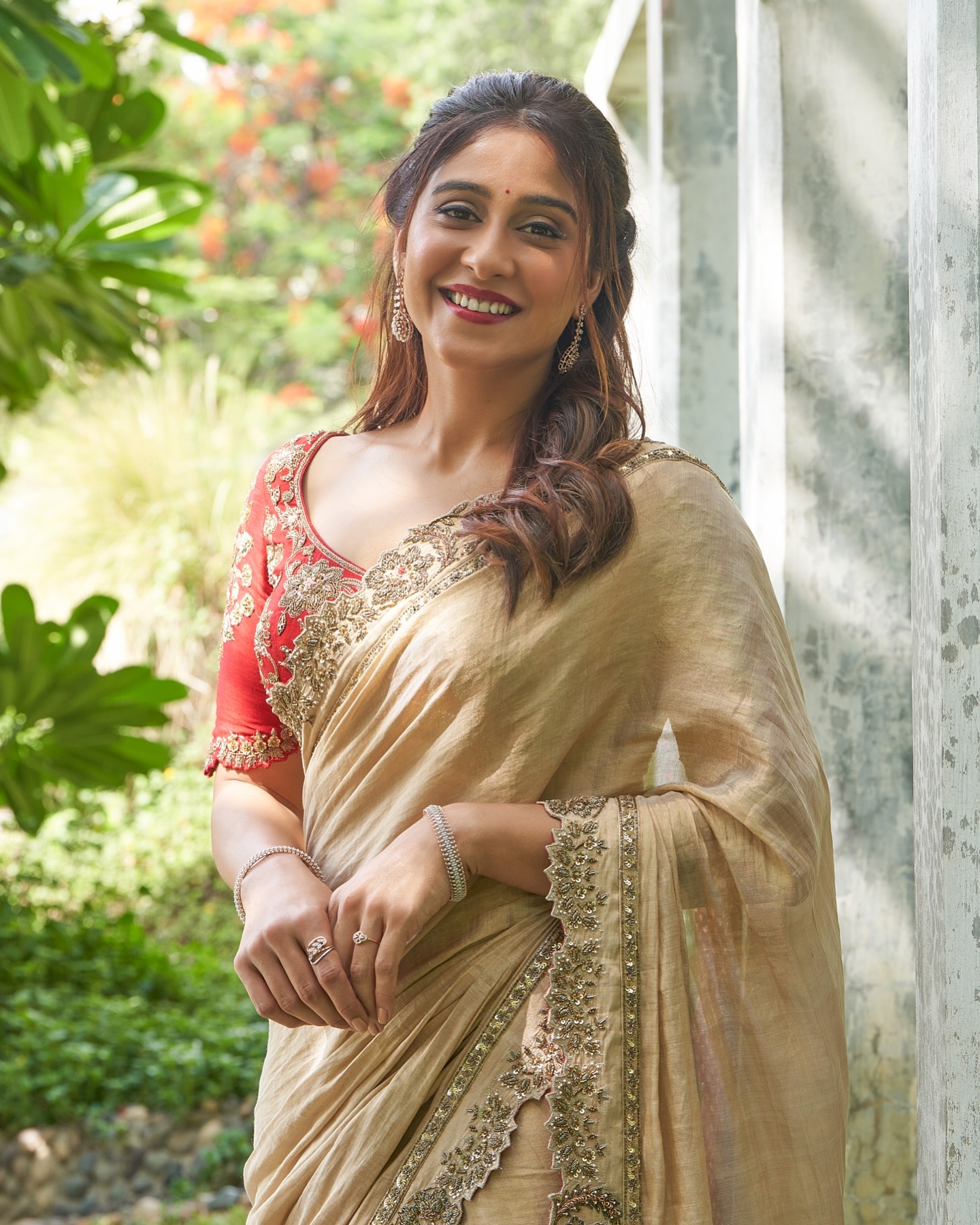 GQhNA7_aYAAMV_H?format=jpg&name=large