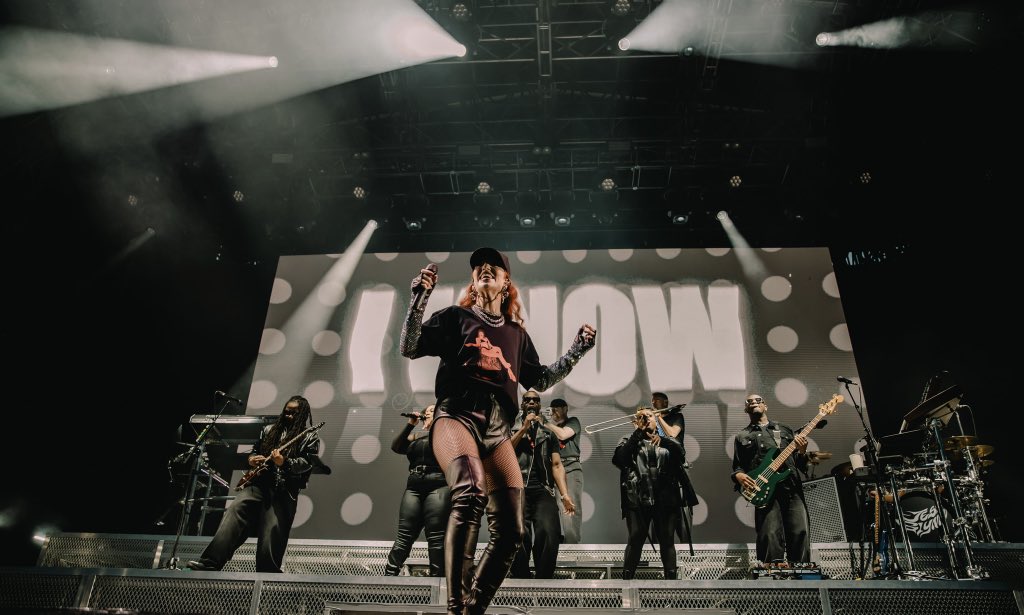 jessglynne's tweet photo. We did not come to play! We just getting started 🤌🏼

https://t.co/XOg1XaUyiR https://t.co/oPUgxTz7Ii