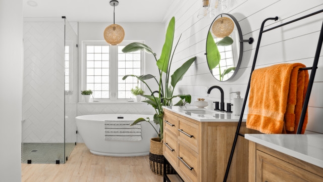 HomesbyKen's tweet photo. Bathroom of the Week: Modern Farmhouse Meets Coastal Style

#bathroom  #remodel #thehelpfulrealtor
#realestate  #realtor #baltimorerealestate #reisterstown 
#baltimore  #maryland  #cummingsrealtors  #bestrealtor  
 https://t.co/ENsrRhZxFC https://t.co/SMuI0S430Q