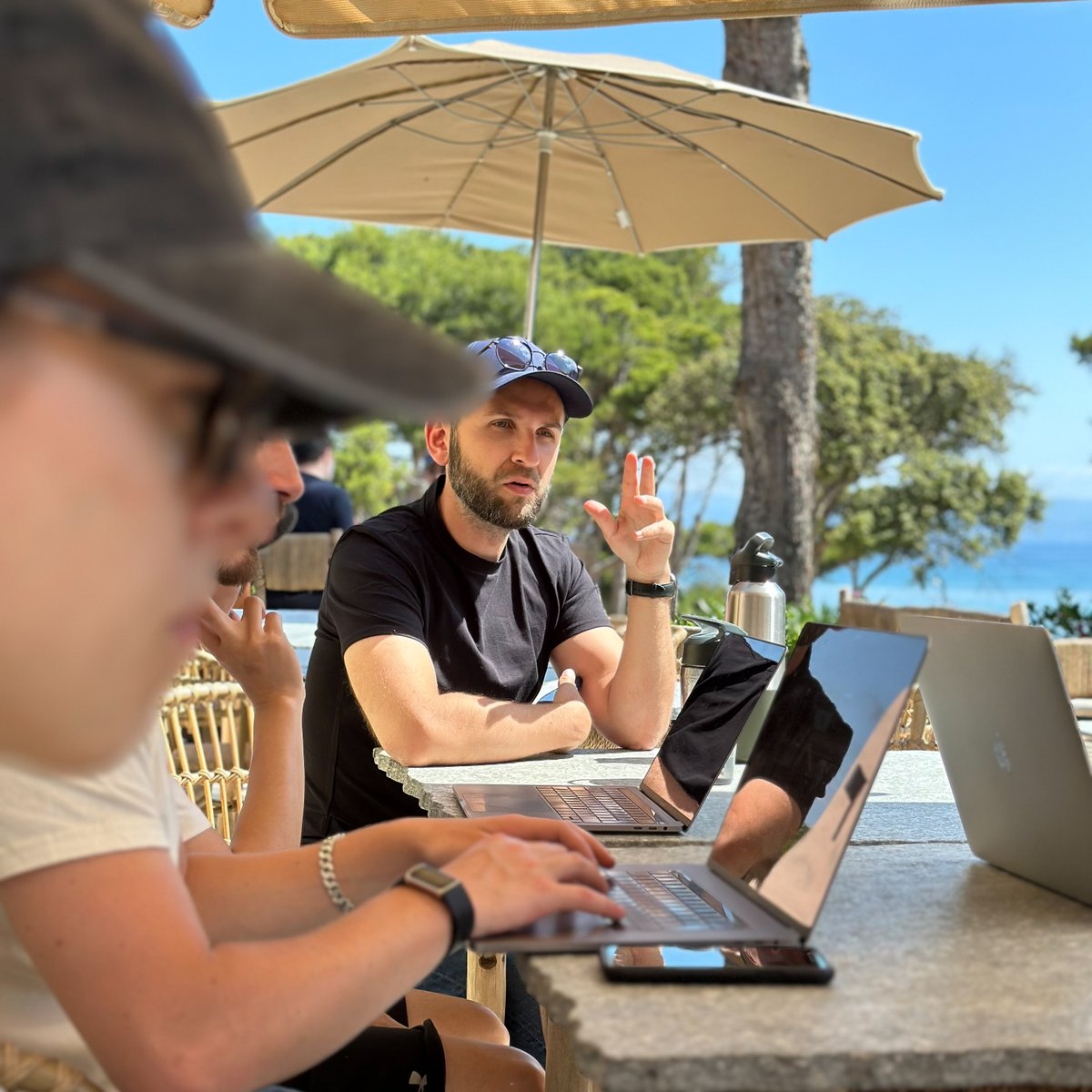 Source.paris (@source_paris) on Twitter photo A few weeks ago, we held our annual off-site session, this year in Hyères!
With many of us working from home in Paris, Lyon, Toulouse, Montpellier, and many more… in-person interaction has become crucial for maintaining a strong team dynamic. A few weeks ago, we held our annual off-site session, this year in Hyères!
With many of us working from home in Paris, Lyon, Toulouse, Montpellier, and many more… in-person interaction has become crucial for maintaining a strong team dynamic.