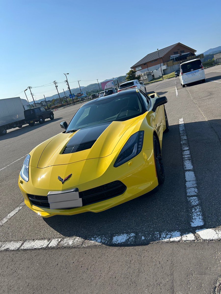 タケロ tweet media