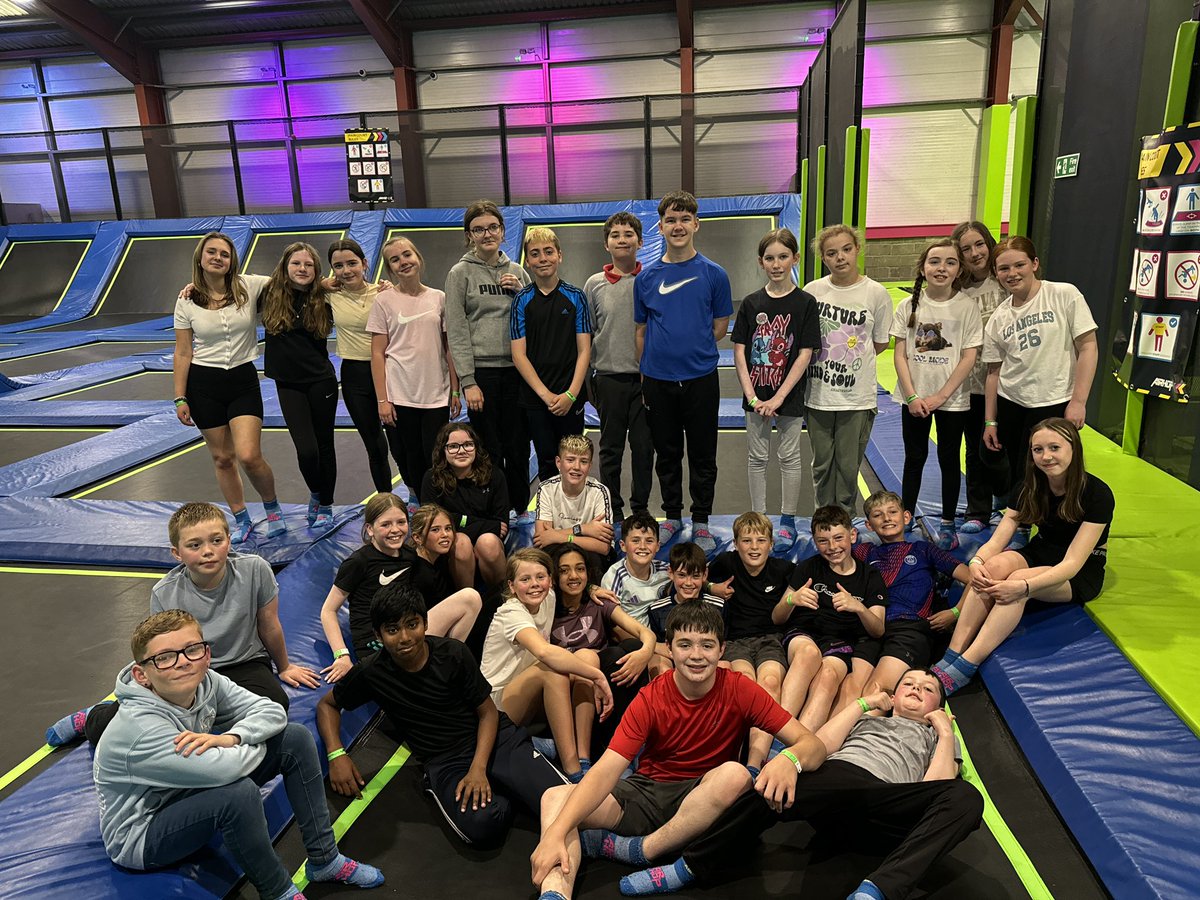 MidCalder_PS's tweet image. Thank you to our amazing PSA for funding the P7 leavers trip to #JumpIn! P7 had the best time jumping, playing games and eating pizza! We even celebrated a birthday. 🎂🎈 #MCPSP7 #P7Leavers