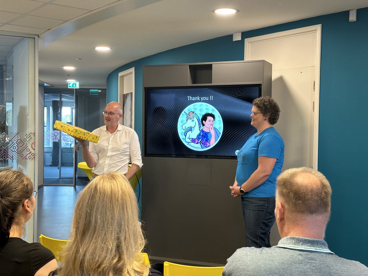 Blis Digital (@blisdigital) on Twitter photo Gisteren vond de laatste <a href="/PowerAddictsNL/">PowerAddictsNL</a>-sessie voor de zomerstop plaats bij ons op kantoor.
Het was weer een top avond. Hopelijk zien we je de volgende keer! Check 'Meetup' voor de aankomende PowerAddictsNL-events. 🤸♀️🔥 Gisteren vond de laatste <a href="/PowerAddictsNL/">PowerAddictsNL</a>-sessie voor de zomerstop plaats bij ons op kantoor.
Het was weer een top avond. Hopelijk zien we je de volgende keer! Check 'Meetup' voor de aankomende PowerAddictsNL-events. 🤸♀️🔥