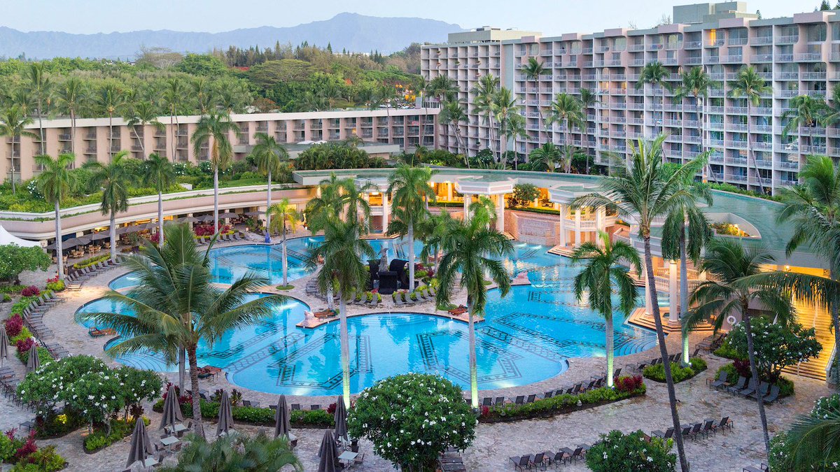 LocoMocoSec's tweet image. In 27 days #SecurityEngineers will take the stage @LocoMocoSec to share how they &apos;built security in&apos; at their companies and solved problems w/out expensive tools. Interesting talks, a welcoming vibe, &amp;amp; high-value interactions with other security practitioners - in Kaua&apos;i.…