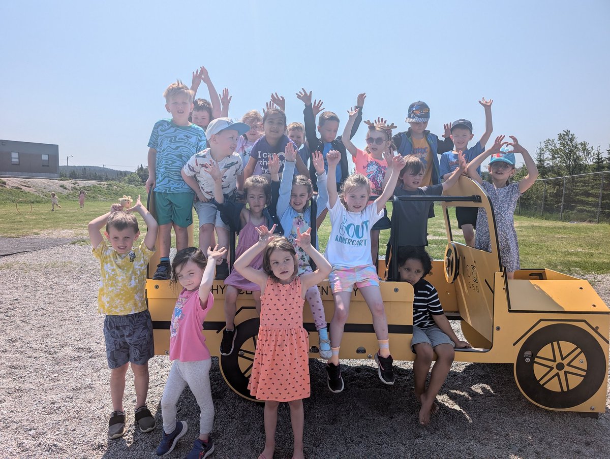 Good-bye Kindergarten, Hello Grade 1!   I will certainly miss this crew