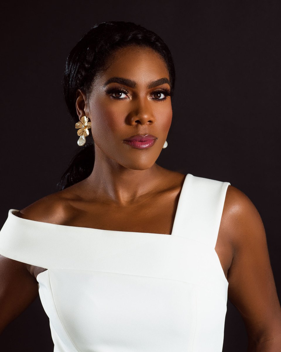 Tucker Foundation (@rtuckermusicfdn) on Twitter photo Don't miss mezzo-soprano J’Nai Bridges (<a href="/jnaibmezzo/">J'nai Bridges</a>) in Carmen at the Hamburg State Opera! Performances take place from June 21 to the 27 🎵
More info: staatsoper-hamburg.de/en/schedule/ev… Don't miss mezzo-soprano J’Nai Bridges (<a href="/jnaibmezzo/">J'nai Bridges</a>) in Carmen at the Hamburg State Opera! Performances take place from June 21 to the 27 🎵
More info: staatsoper-hamburg.de/en/schedule/ev…