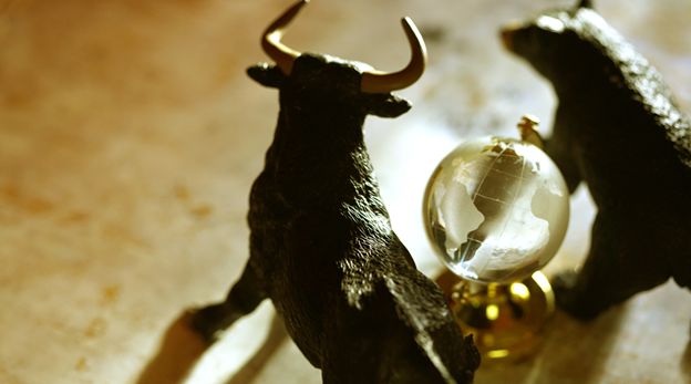 RJInvMgmt's tweet photo. There are plenty of reasons to be cautious, but Matt Orton, CFA, our Chief Market Strategist, says don’t mistake this market for one that’s flying too close to the sun.

Read the latest Markets in Focus: https://t.co/HOlSY6ot8Y https://t.co/ypqwZp5fvr