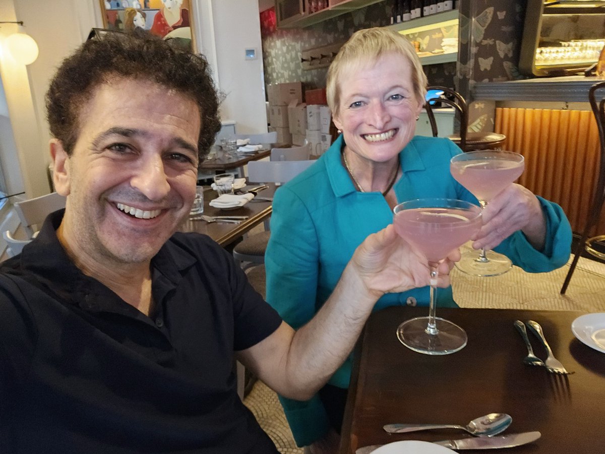 A (very) mini #SiliconGuild reunion in Princeton w/ Safi Bahcall! Always good fun!