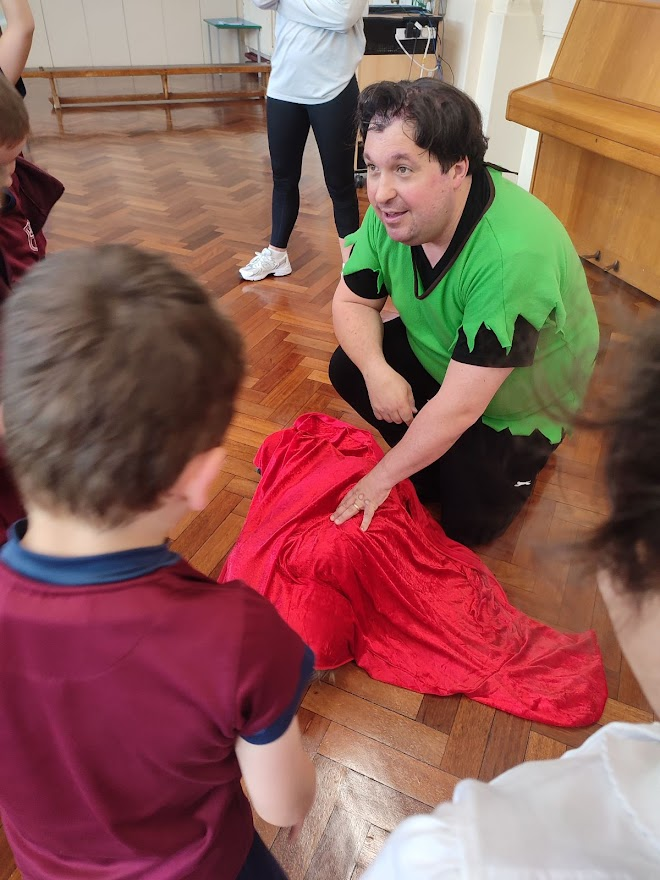 Sacred Heart School (@sacredhearttedd) on Twitter photo We had <a href="/Perform4Schools/">PerformForSchools</a> visit us to run a Fables and Fairytales workshop with Nursery, Reception, and Year 1. The children had a lot of fun acting out different fairytale characters and meeting a few along the way. A massive thank you to David for being such an excellent lead! We had <a href="/Perform4Schools/">PerformForSchools</a> visit us to run a Fables and Fairytales workshop with Nursery, Reception, and Year 1. The children had a lot of fun acting out different fairytale characters and meeting a few along the way. A massive thank you to David for being such an excellent lead!