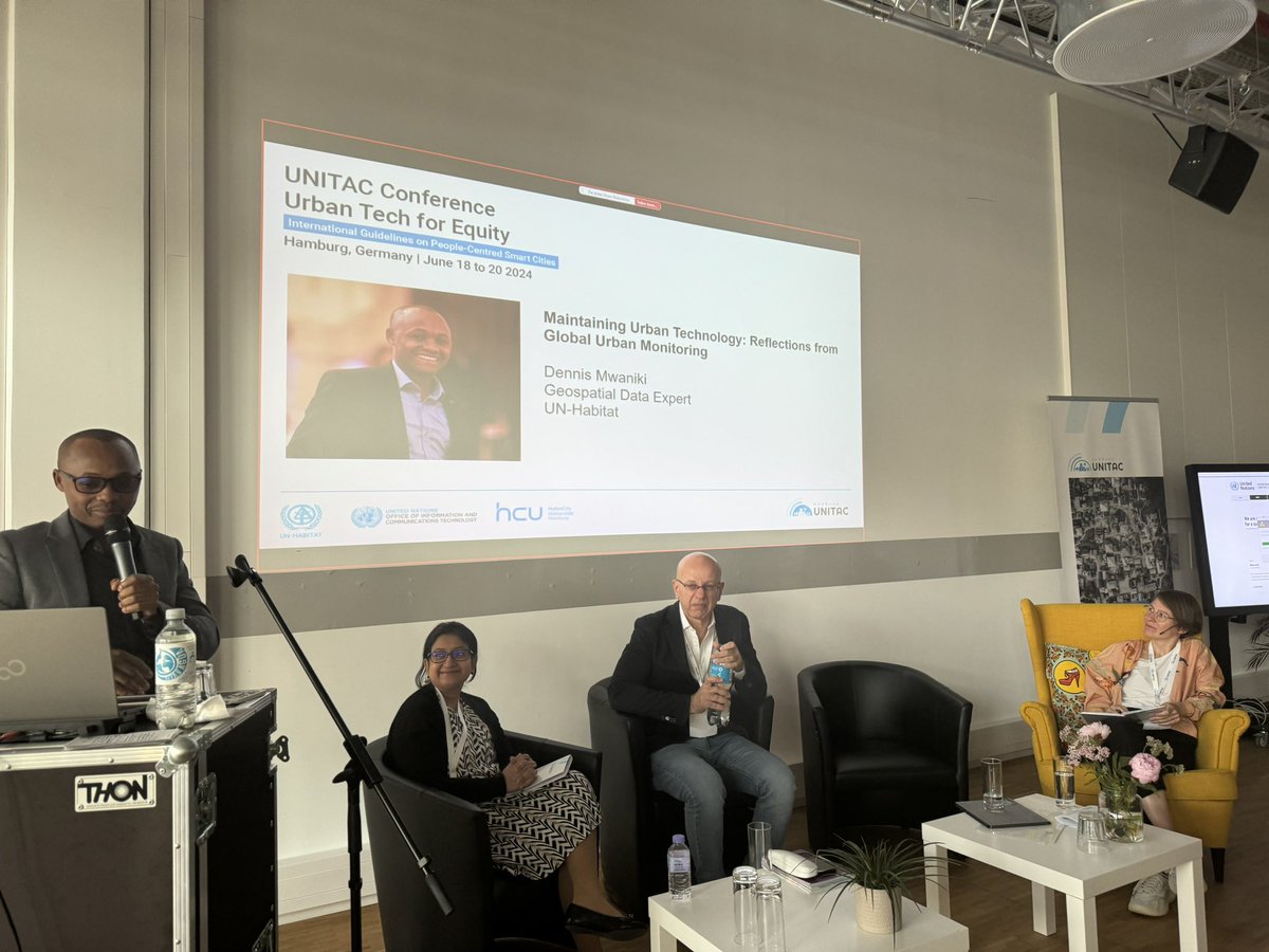 💡 Podium 4 on #Maintaining presented insightful cases of #digitalsolutions, creative #planning and #urbanmonitoringframework and discussed approaches and perspectives on long-term adaption and feasibility of projects 👏 #UrbanTechforEquity