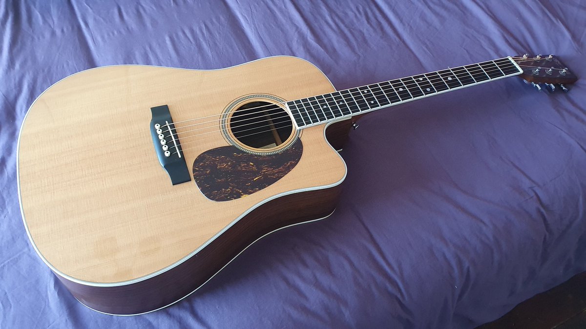 She's back! &amp; she's singing! Oh yes. #DC16RGTE