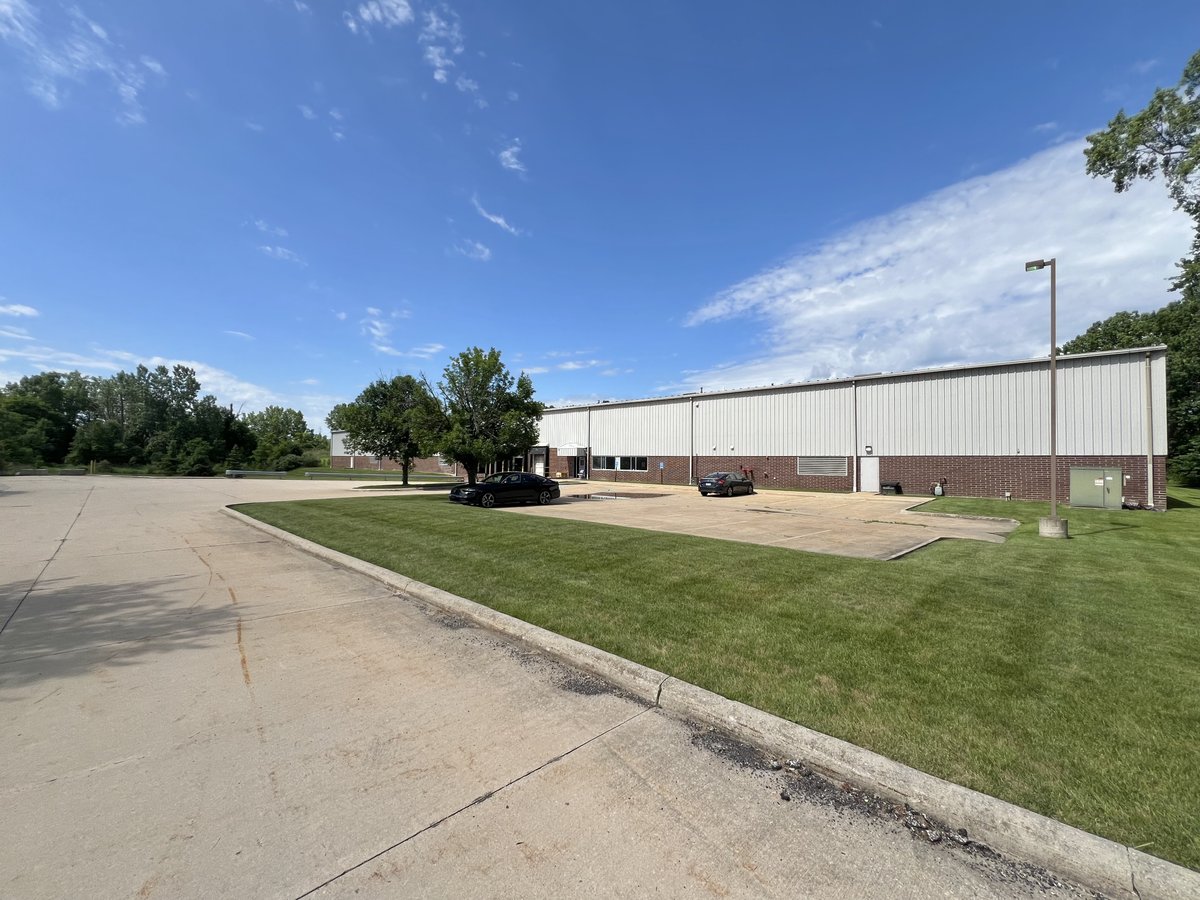 Just listed this 81,061 SF Industrial building For Lease in Solon, OH. #CRE <a href="/NAIPVOHIO/">NAI Pleasant Valley</a>