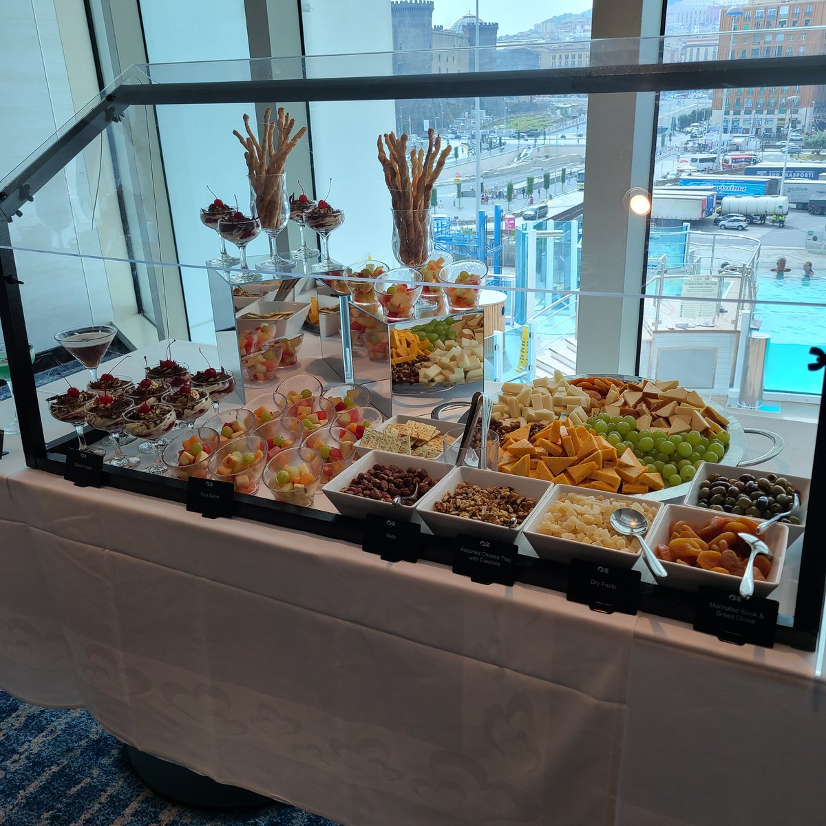 riku210504's tweet image. 乗船6日目にして ようやく
エリートラウンジへ

今夜のドレスコードはスマートカジュアルだけど、サーフ&amp;amp;ターフがあるらしい

#SunPrincess
#PrincessCruises
#ILoveThisBoat
#サンプリンセス
#プリンセスクルーズ