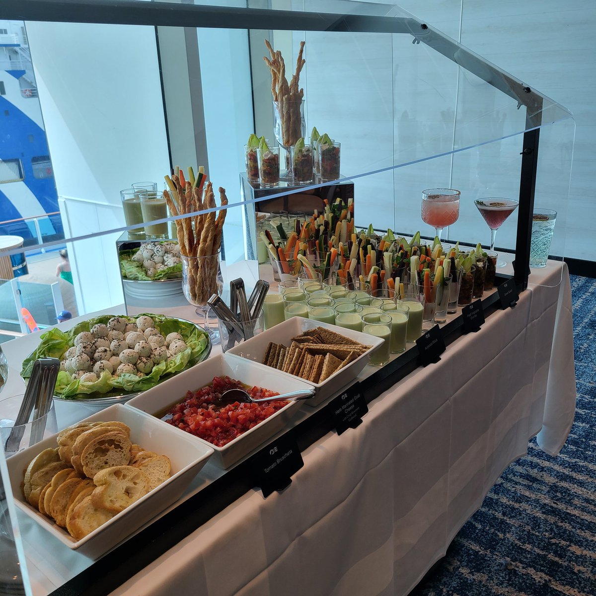 riku210504's tweet image. 乗船6日目にして ようやく
エリートラウンジへ

今夜のドレスコードはスマートカジュアルだけど、サーフ&amp;amp;ターフがあるらしい

#SunPrincess
#PrincessCruises
#ILoveThisBoat
#サンプリンセス
#プリンセスクルーズ