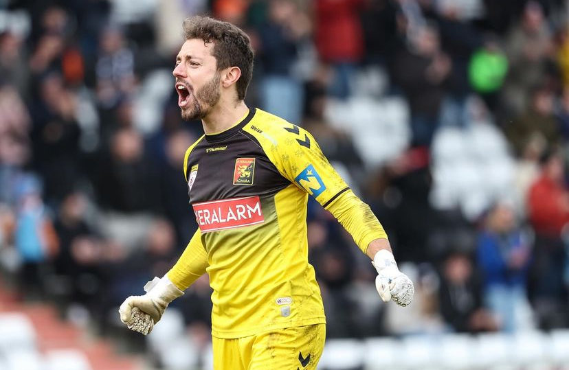 Transferic_Sky's tweet photo. ↪️ Exkl. News: Rückkehr in die alte Heimat! Christoph #Haas 🧤verstärkt zur Saison 24/25 das Torwartteam des @skrapid. Vertrag bis 2026. Ablösefrei, da Vertrag bei #admira ausgelaufen. Von 2014 bis 2017 bereits beim #SCR aktiv.

@SkySportAustria #skrapid #SCR2024 #inundaut https://t.co/bvbqz98kzC