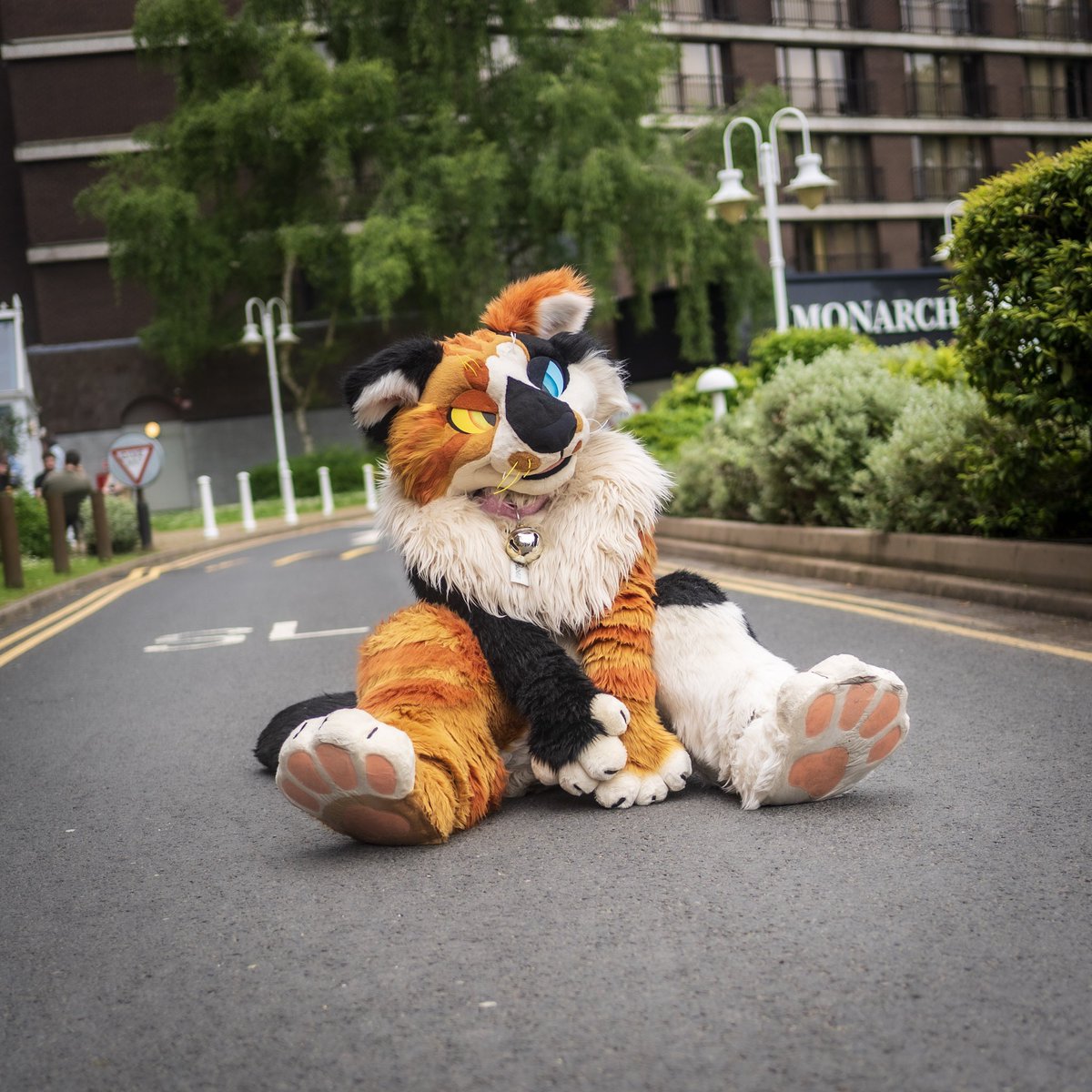 Pudgical's tweet image. Hey y’all!
I’m Pudge / Sparrow ✨
Just a silly artist tryna make it in this big ole world 🌍
Find me at a con causing a stir, or support me by grabbing yourselves a commission!
Enjoy your stay! 🧡