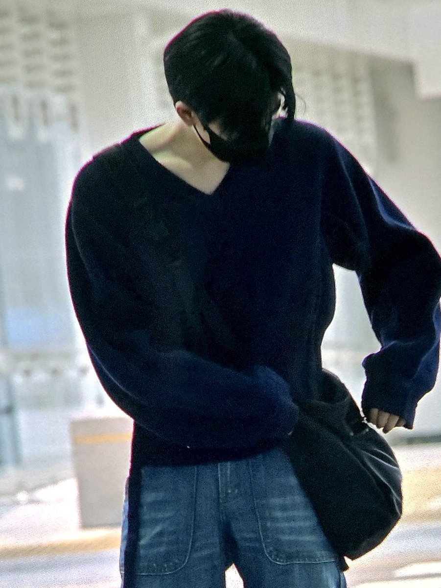 어깨 진짜 거짓말...🫠🫠