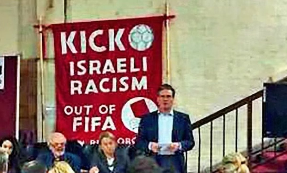 LuckyHeronSay's tweet photo. I've heard @Keir_Starmer isn't too happy with this photo. You know what to do. #ComonEngland https://t.co/TFsA47LK2N
