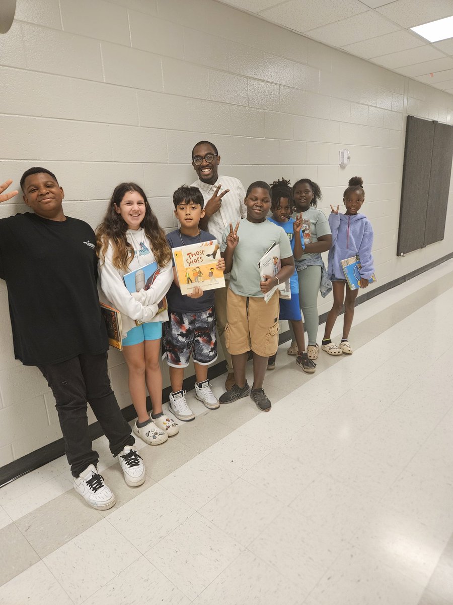 TINA CLARK (@masterteacher24) on Twitter photo A few of our amazing <a href="/DowellElementa1/">Dowell Elementary</a> Dolphins at #SLQ2024 making an impact! <a href="/MarloWilliams5/">Marlo Williams</a> <a href="/CobbSchools/">Cobb County Schools</a> A few of our amazing <a href="/DowellElementa1/">Dowell Elementary</a> Dolphins at #SLQ2024 making an impact! <a href="/MarloWilliams5/">Marlo Williams</a> <a href="/CobbSchools/">Cobb County Schools</a>
