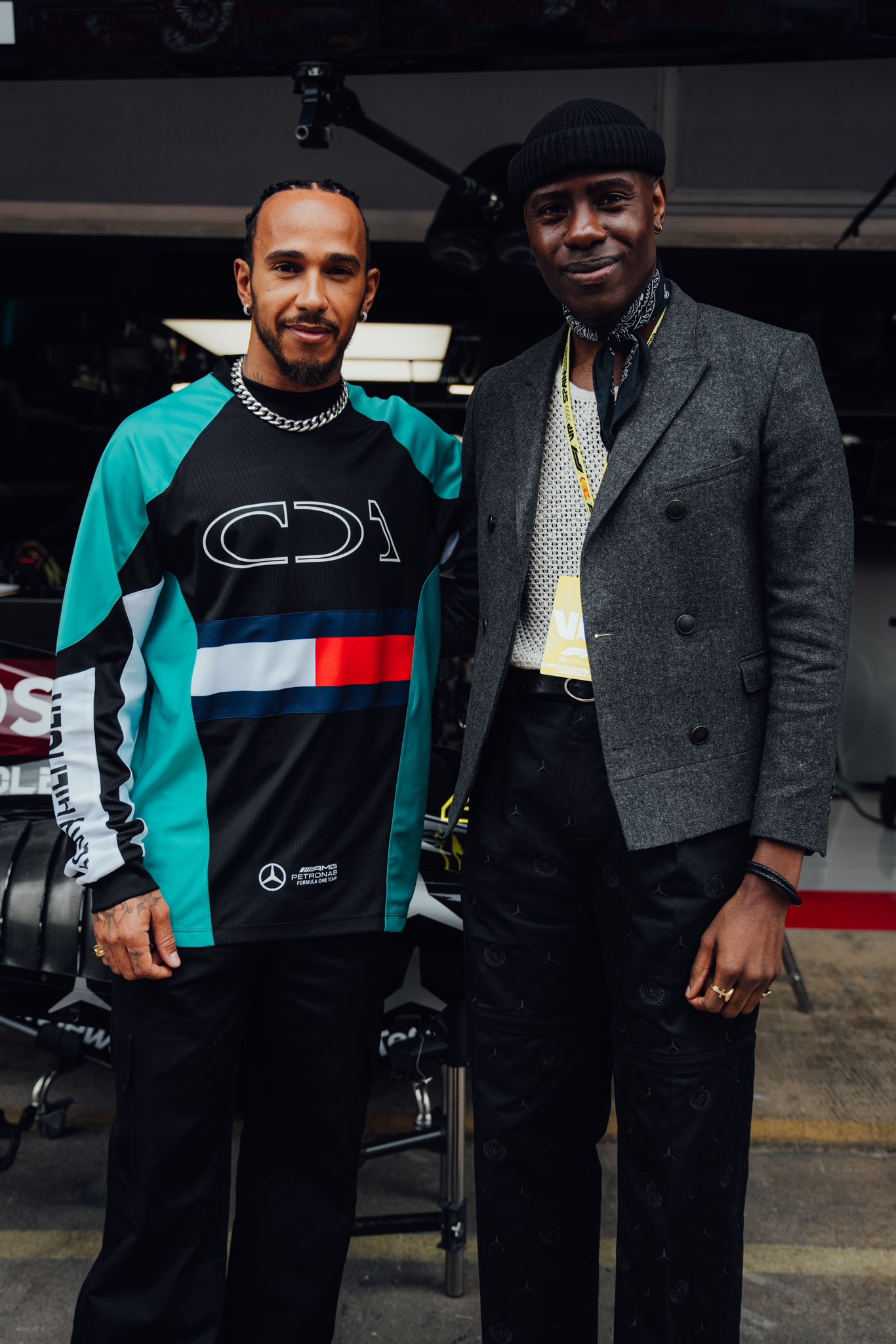 Tommy hilfiger amg sale