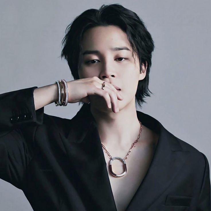 urmyhopejk's tweet image. VCS ESTÃO LIGADOS QUE VAI TER UMA FAIXA DO JIMIN FEAT. SOFIA CARSON????? MEUDEEEEEEEEE