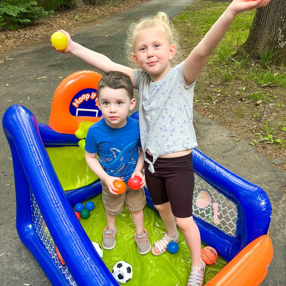 Happy first day of summer! 🌞 Keep your kids entertained all season long with toys from ToysRUs.com or your local #ToysRUsAtMacys.