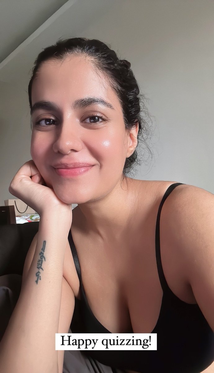 GQhnwfybcAAU_dk?format=jpg&name=medium