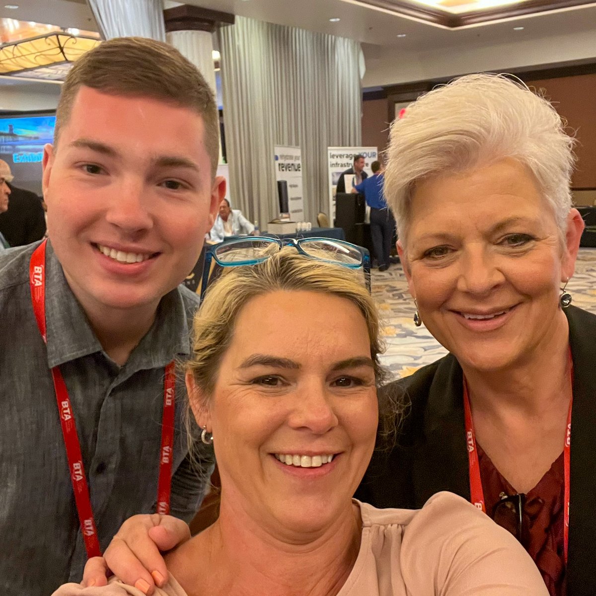 SourceTechnolo4's tweet image. It&apos;s always a blast hanging out with our partners and meeting everyone. We appreciate the opportunity to share information about our STAdvance partner program. Be sure to stop by our booth and say hi! To learn more about the program contact Myra Flynn at mflynn@sourcetech.com.