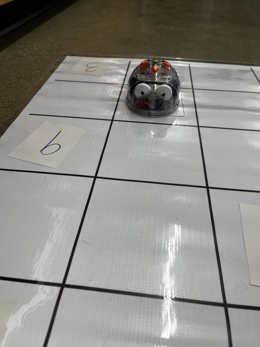 mskimbleteaches's tweet image. Bee Bot and Blu bot making their appearance in summer academy to help with some math facts #edtech #graetechrva #itrt #educationaltechnology
